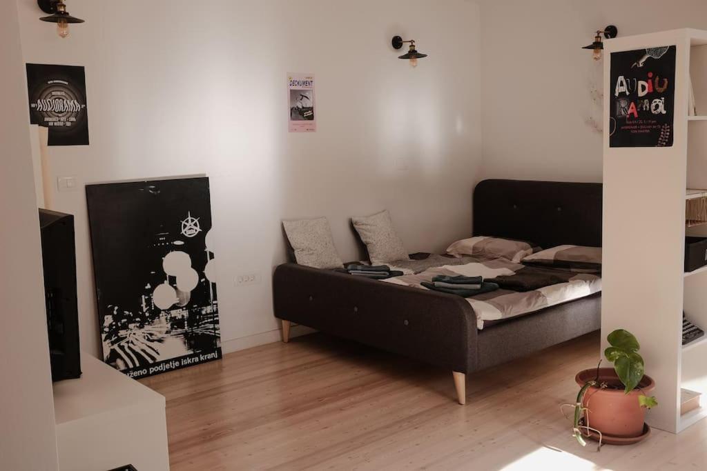 Cozy Hideout Bled Apartment Ngoại thất bức ảnh